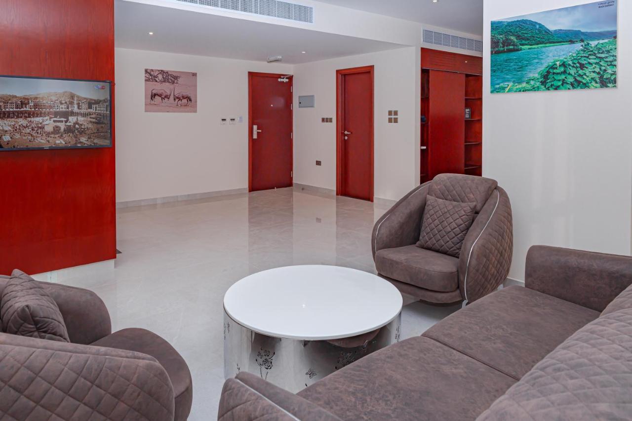 International Hotel 3*