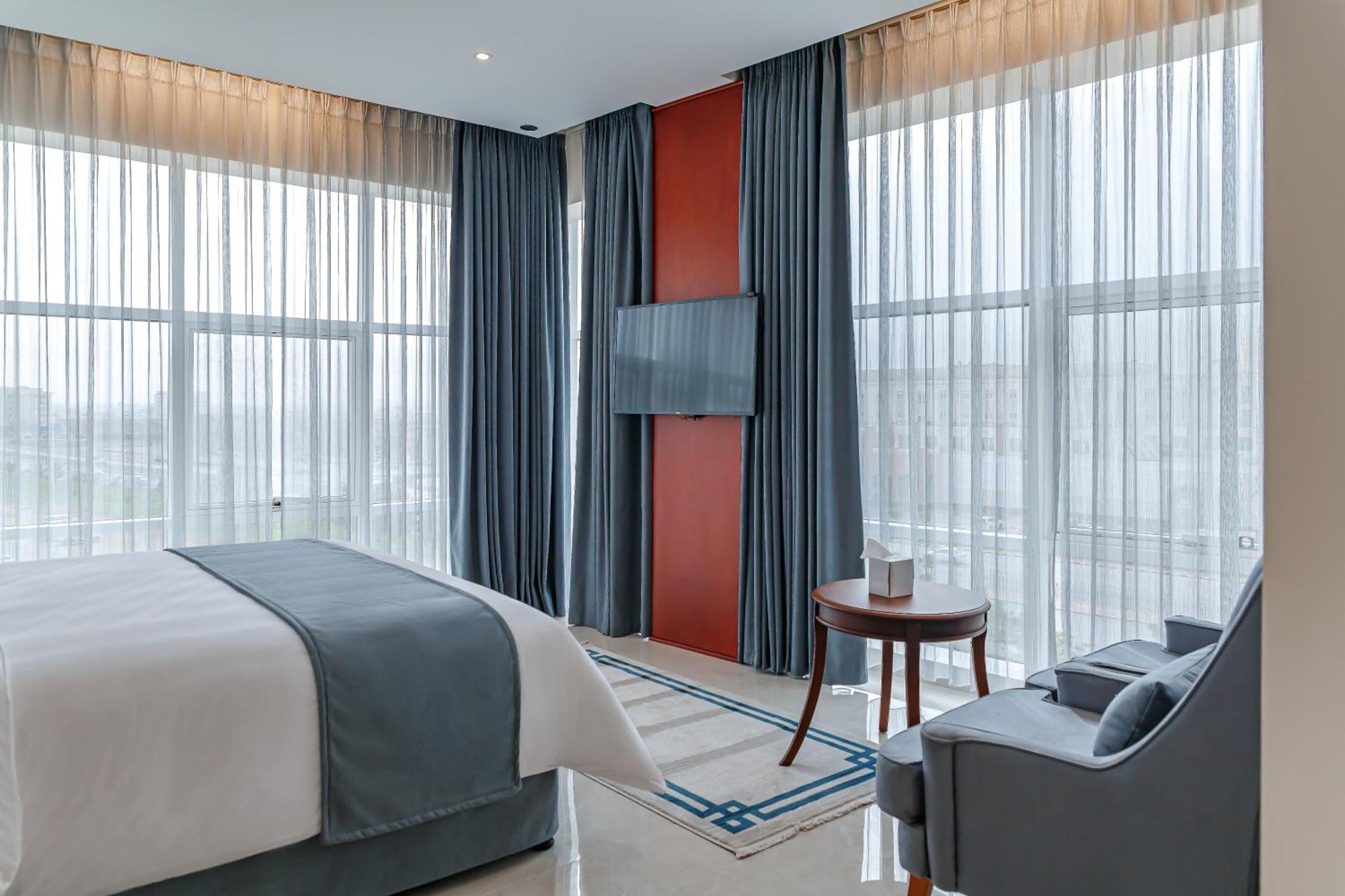 International Hotel 3*